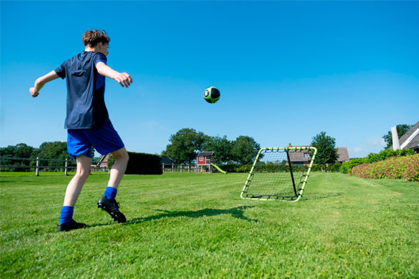 Laat de bal terug kaatsen