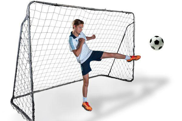 Voetbal plezier met het Angel Sports doel.