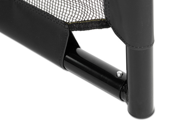 Zwart gekleurd frame.