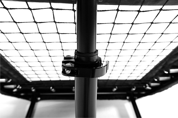 Verstelbaar door middel van hendel.